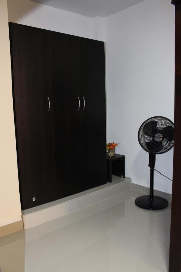 Apartamentos Excelente Ubicacion Μεντεγίν Εξωτερικό φωτογραφία