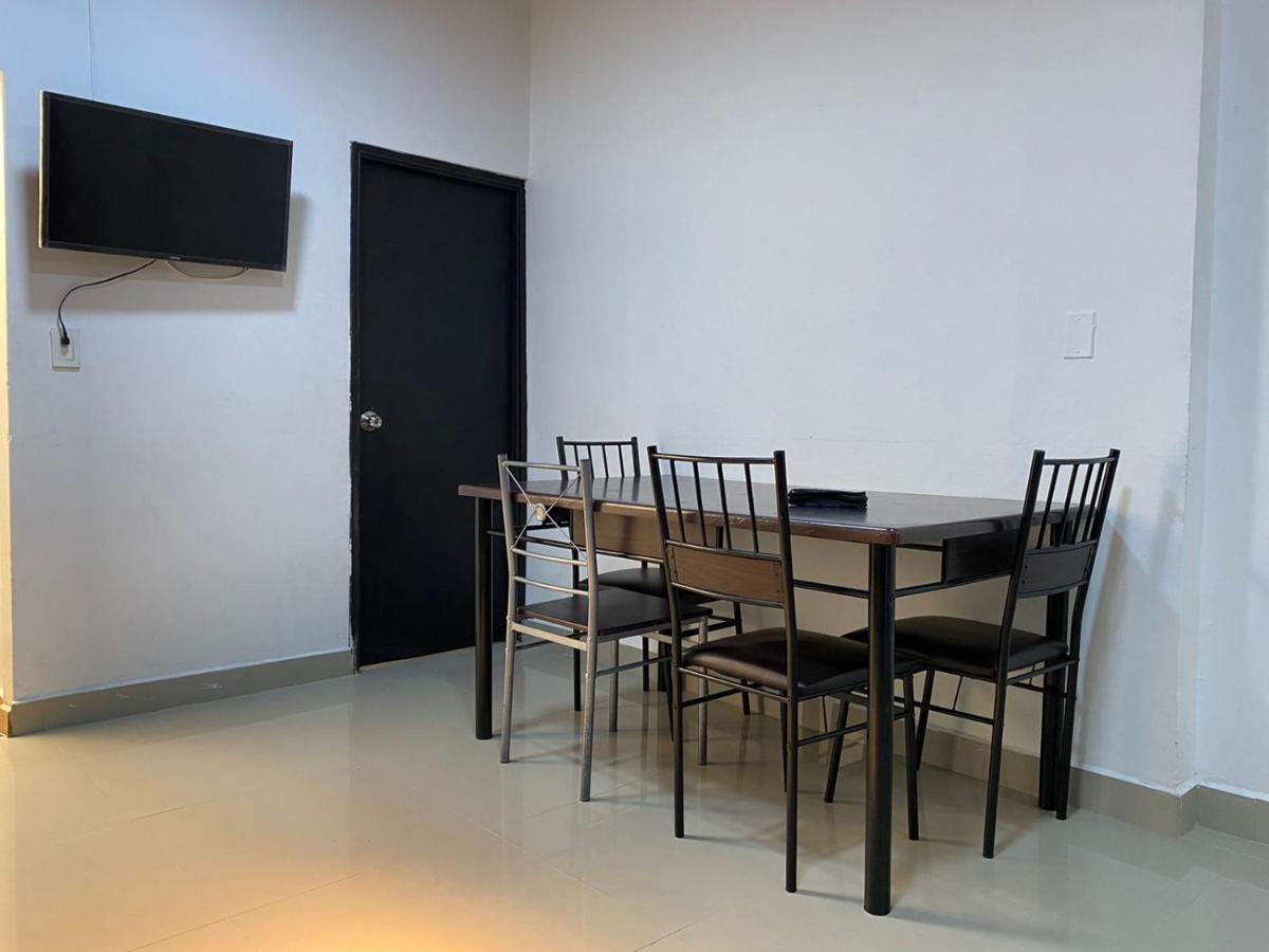 Apartamentos Excelente Ubicacion Μεντεγίν Εξωτερικό φωτογραφία