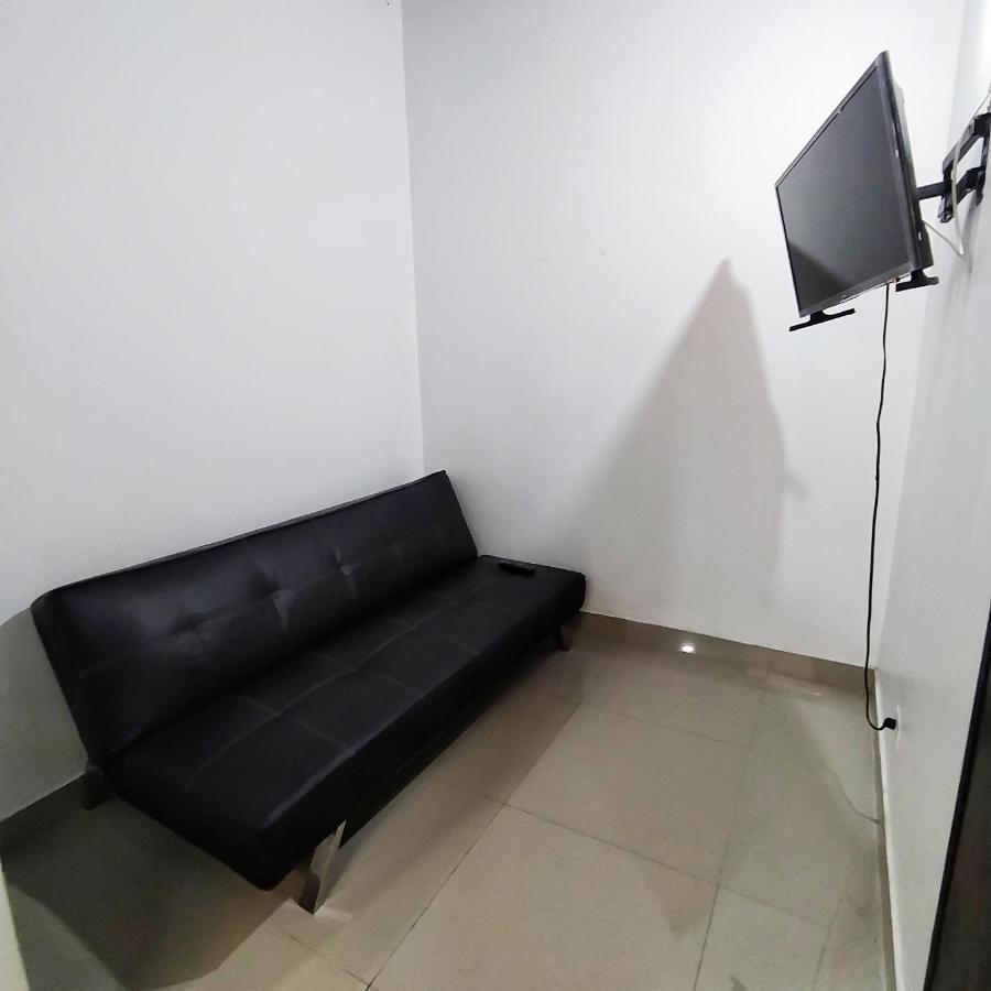 Apartamentos Excelente Ubicacion Μεντεγίν Εξωτερικό φωτογραφία