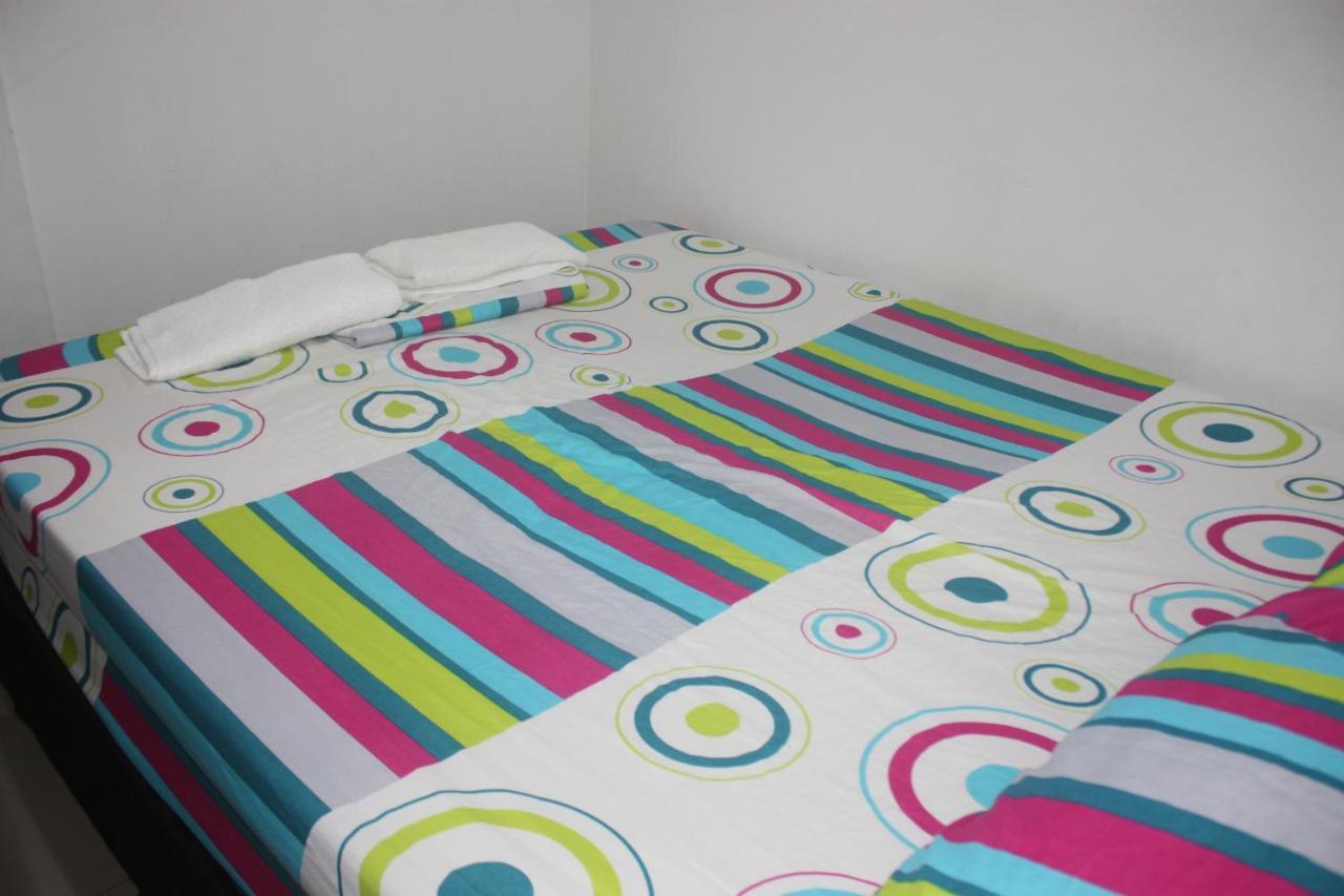 Apartamentos Excelente Ubicacion Μεντεγίν Εξωτερικό φωτογραφία
