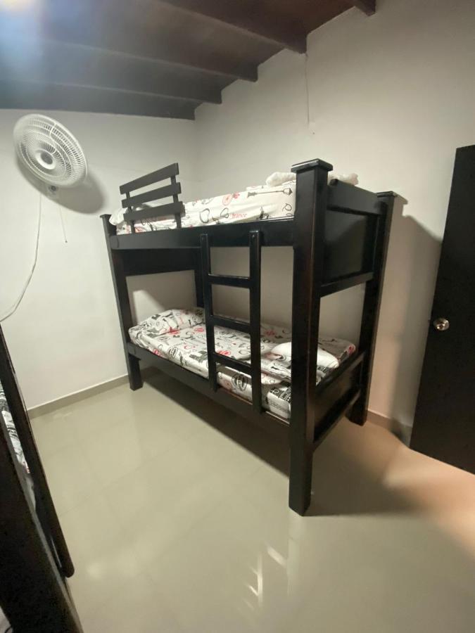 Apartamentos Excelente Ubicacion Μεντεγίν Εξωτερικό φωτογραφία