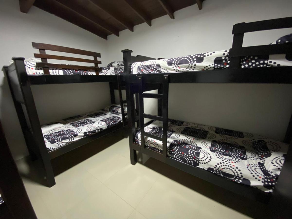 Apartamentos Excelente Ubicacion Μεντεγίν Εξωτερικό φωτογραφία
