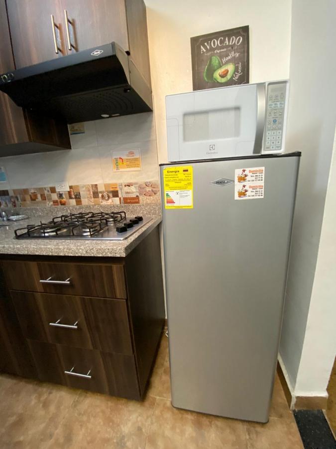 Apartamentos Excelente Ubicacion Μεντεγίν Εξωτερικό φωτογραφία