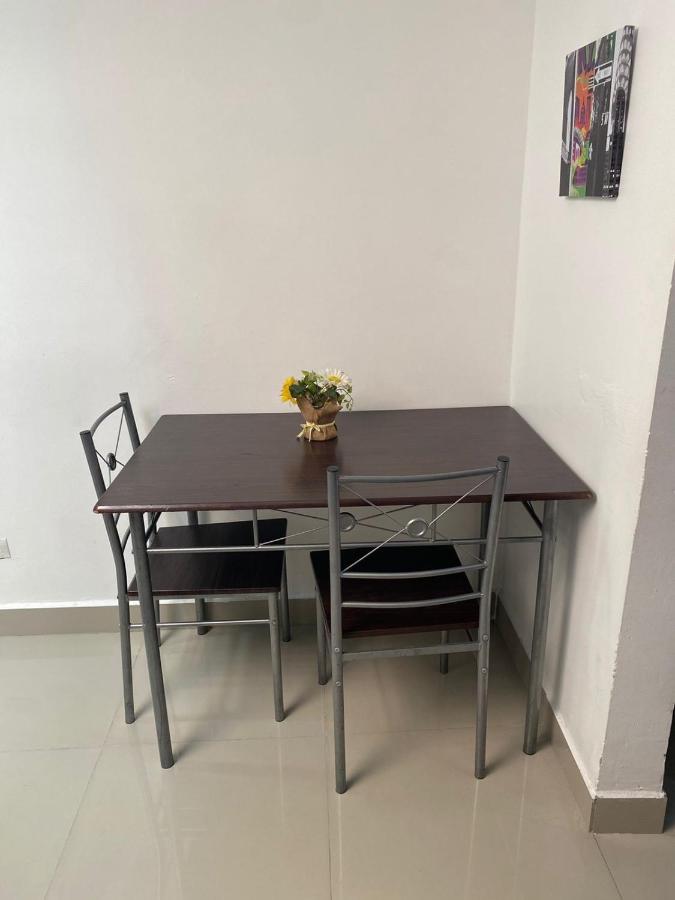 Apartamentos Excelente Ubicacion Μεντεγίν Εξωτερικό φωτογραφία